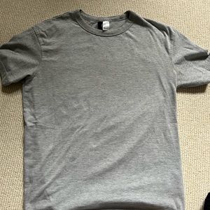 Mens Dividedi grey t shirt S